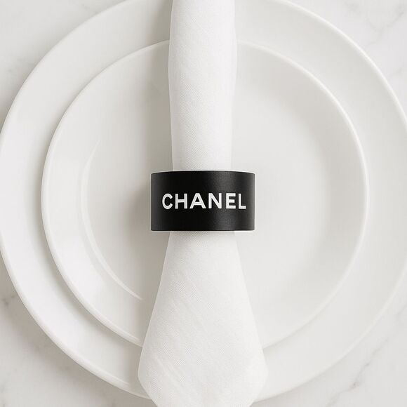 CHANEL Black and White Wood Napkin Ring Set of 6 - Picture 3 of 8